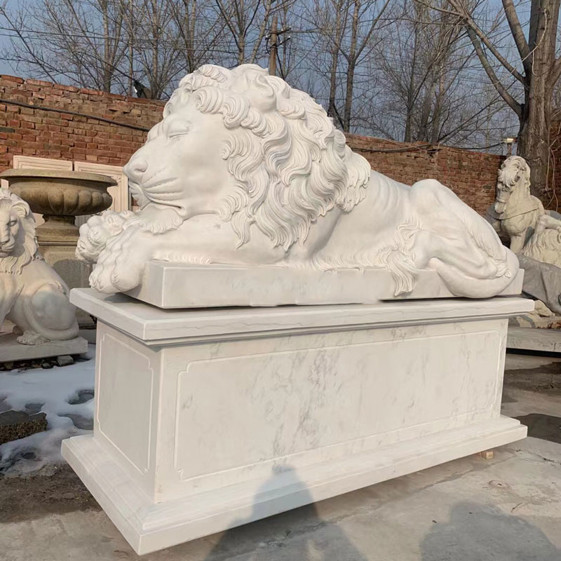 outdoor sleeping lion statue for garden decoration